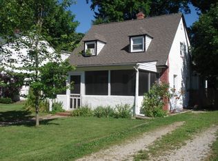 2383 Mole Rd, Secane, PA 19018