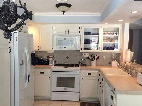 4th image of 2909 Crystal Bay Dr