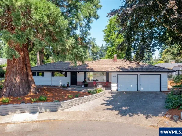 657 Honeysuckle St N, Keizer, OR 97303