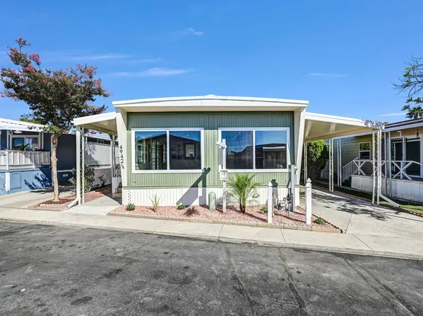 4942 1/2 Old Cliffs Rd, San Diego, CA 92120
