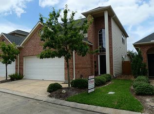 915 Sweet Pine Dr, Katy, TX 77450