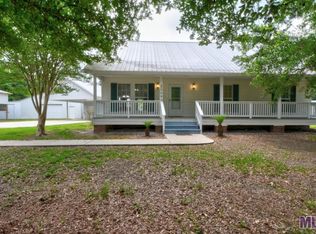 33095 John Barber Rd, Holden, LA 70744
