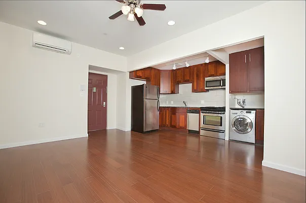 Rented by Pleasant Properties Real Estate LLC | media 16