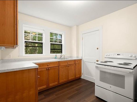 5th image of 20-22 Franklin St #1