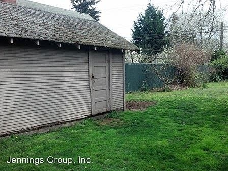 2nd image of 815 C St