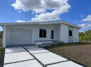 3102 Sally Ave S, LEHIGH ACRES, FL 33976