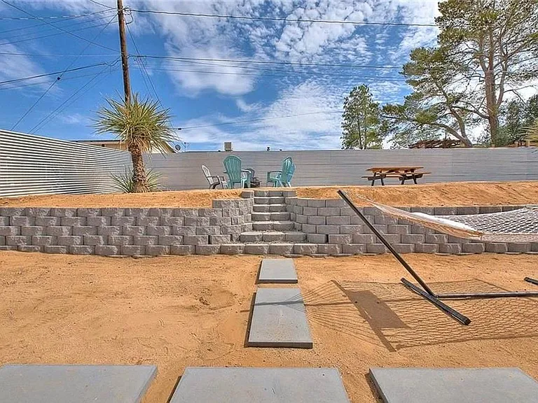 61627 El Cajon Dr — Photo 23