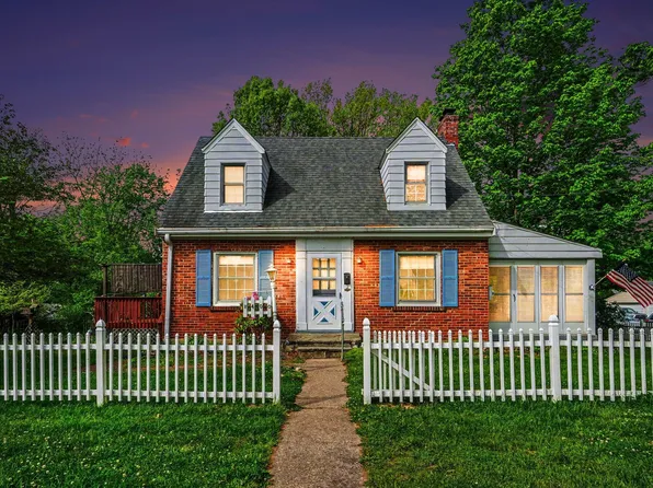 1400 Central Row Rd, Elsmere, KY 41018