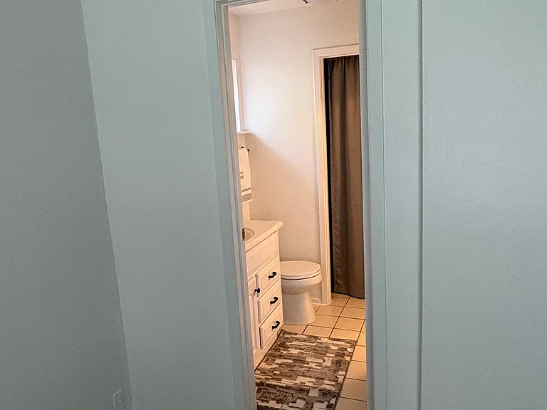 13827 Flagstone Dr — Photo 23