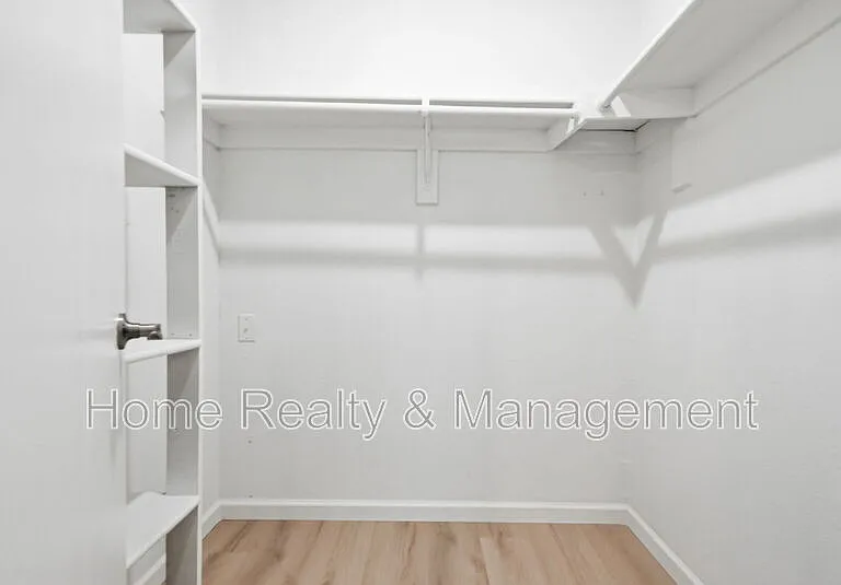11731 Sherman St — Photo 9