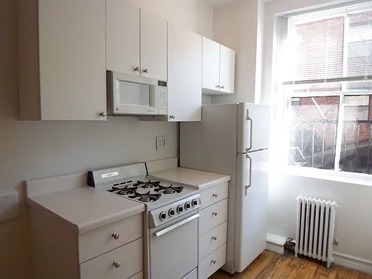 Rented by Harvey Craw Properties | media 23