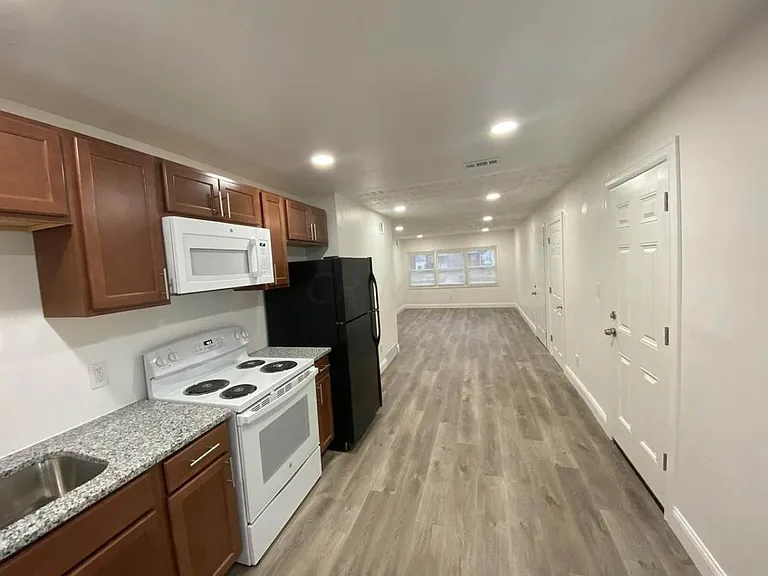 3285 Sullivant Ave #D — Photo 3