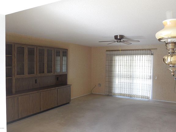 2nd image of 12714 W Banyan Dr