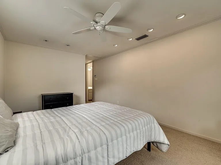 1623 Wisteria Way — Photo 11