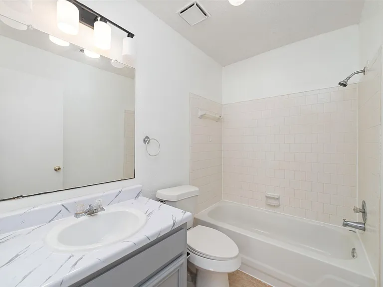 1308 Brenda Ln #C-4 — Photo 10