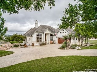 402 Paradise Point, Boerne, TX 78006