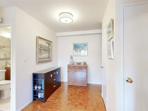 400 E 85th #9A, New York (Manhattan), NY 10028