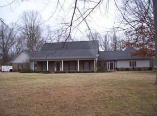 45 Cypress Forrest Dr, Florence, AL 35633
