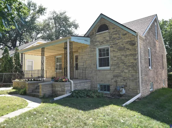 1433 S 6th St, Lincoln, NE 68502