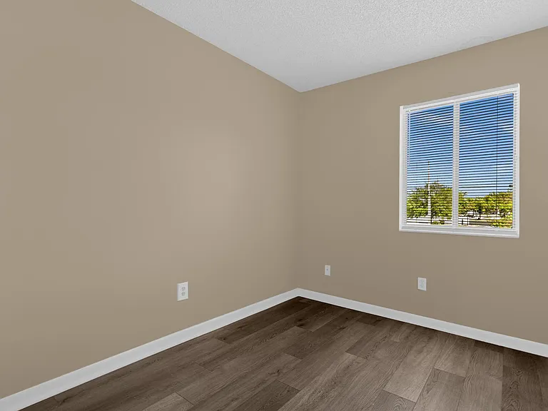 5192 Downing St #4 — Photo 3