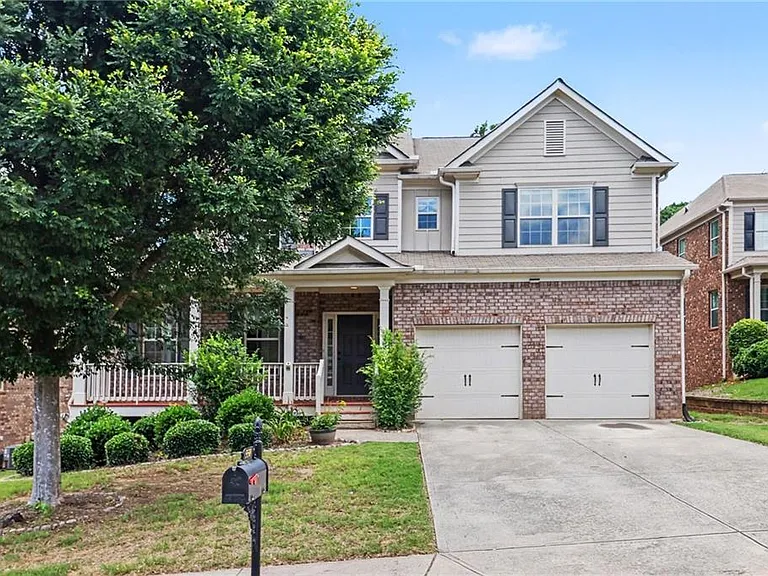 550 Nichols View Way — Photo 2