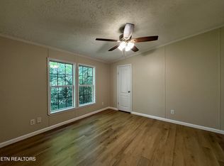 5001 Buffat Mill Rd, Knoxville, TN 37914