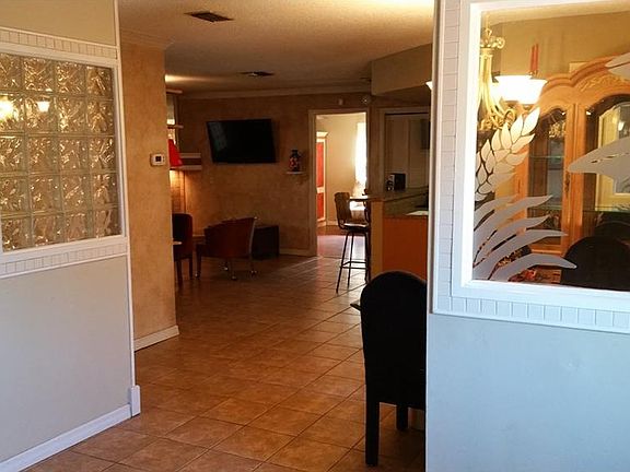 2nd image of 2125 W Silver Hill Ln