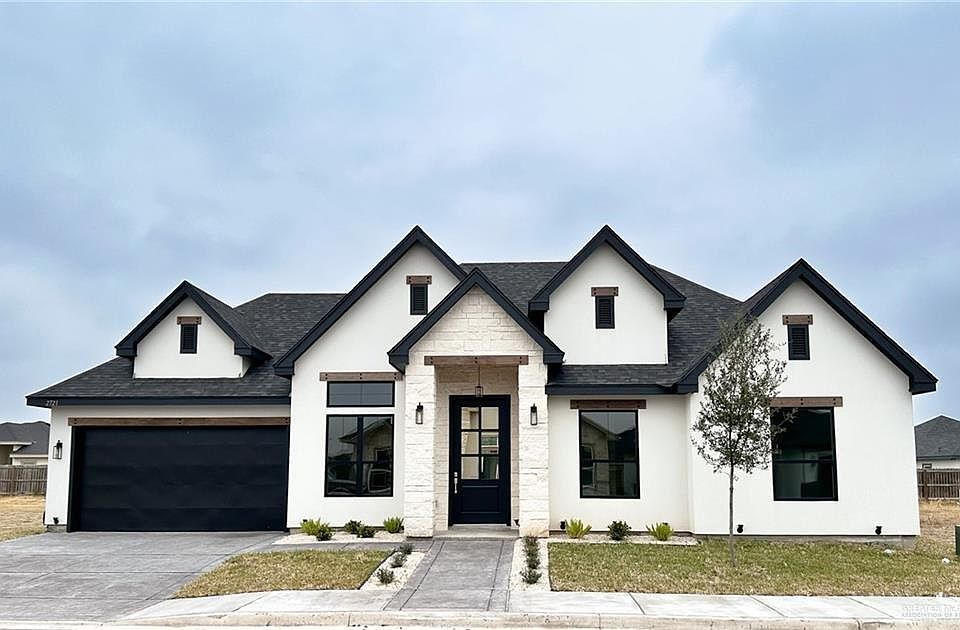 1st image of 2721 E Comal St