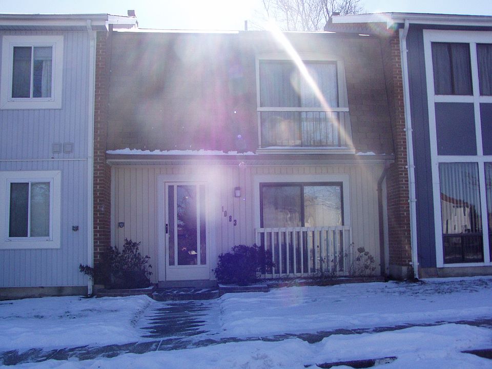 1st image of 1083 Knight Ln