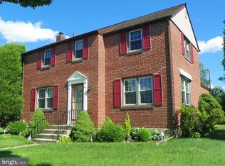 306 Holt Ln, Springfield, PA 19064