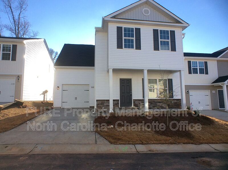 1st image of 6008 Vista Woods Ln