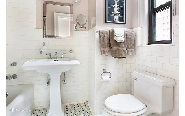 Sold by Douglas Elliman | media 4