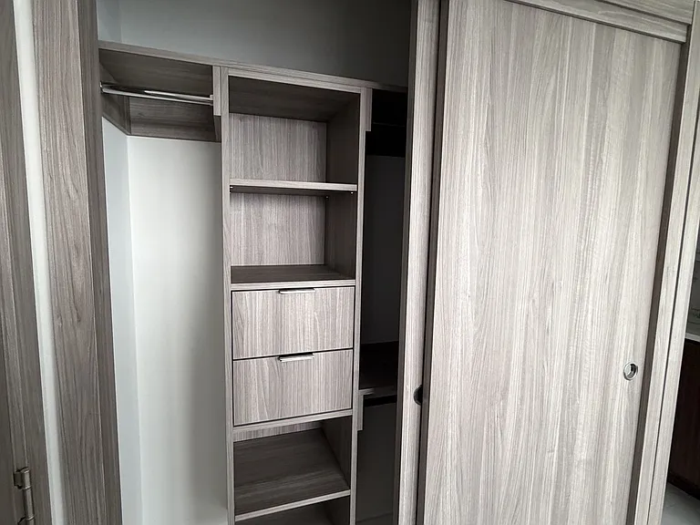 27 McMahon Dr #2203 — Photo 16