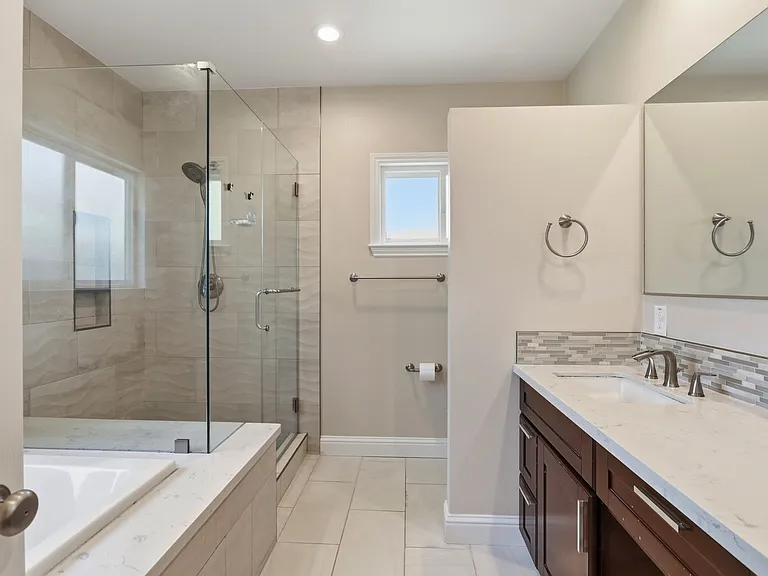 599 Borregas Ave — Photo 65