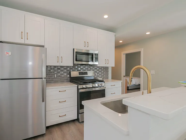 229 N Derby Ave #2 — Photo 13