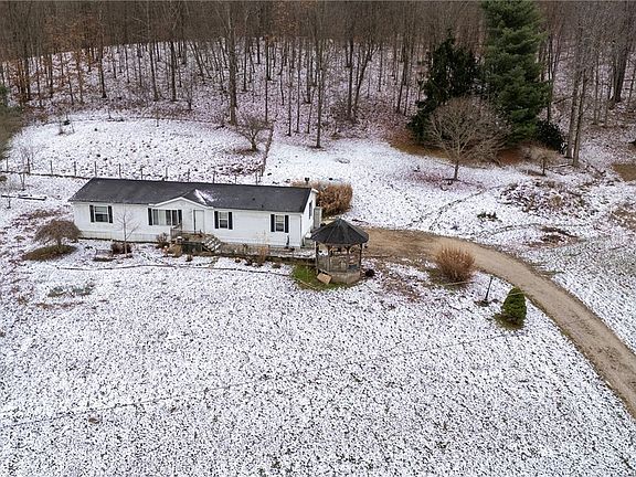 3rd image of 17607 Halleys Ridge Rd