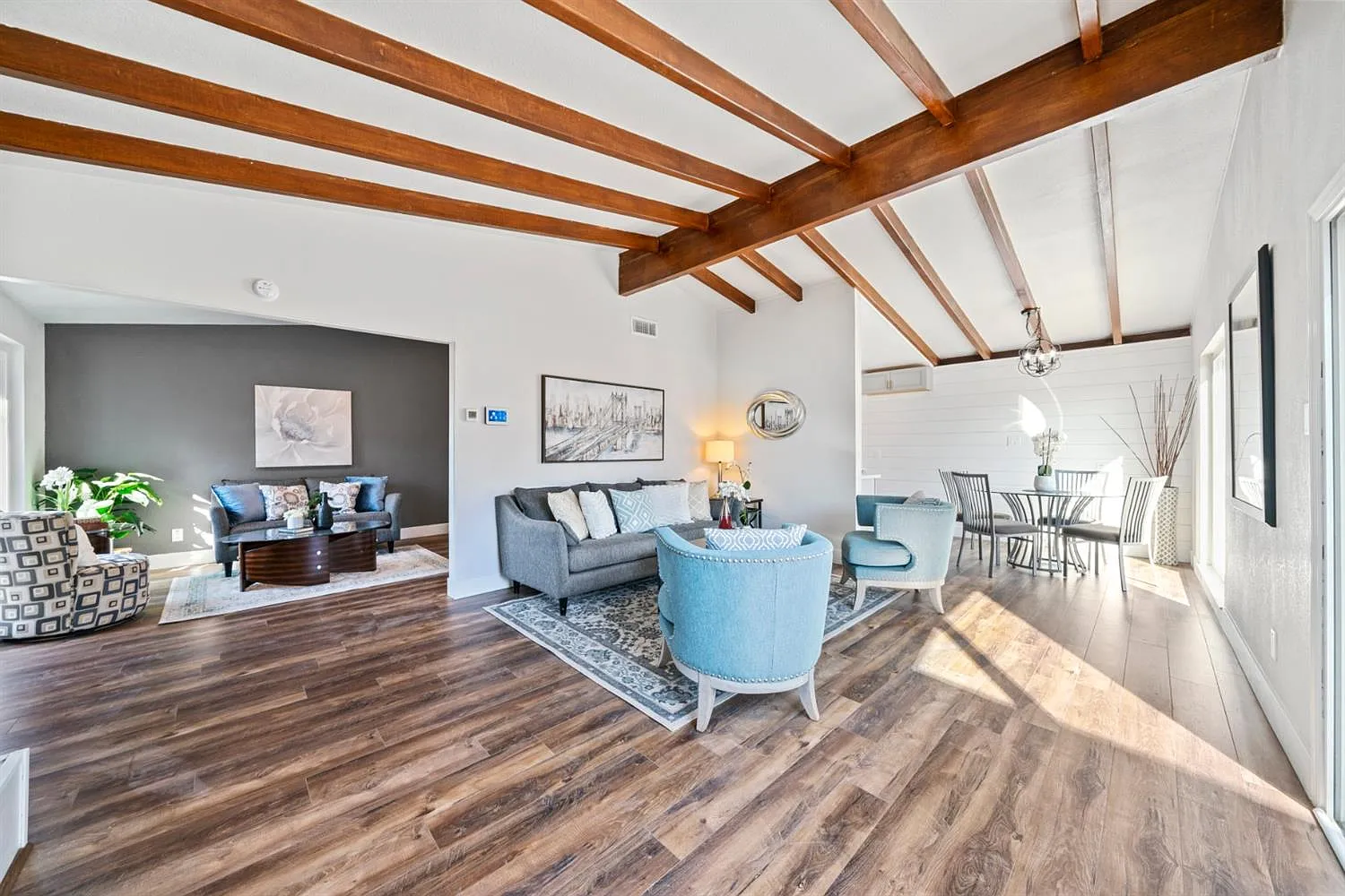 6552 La Cienega Dr photo 1