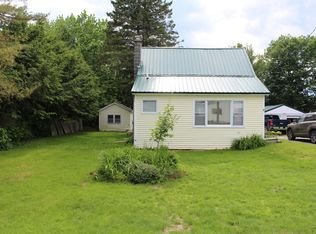 20 Highland Ave, Bradley, ME 04411
