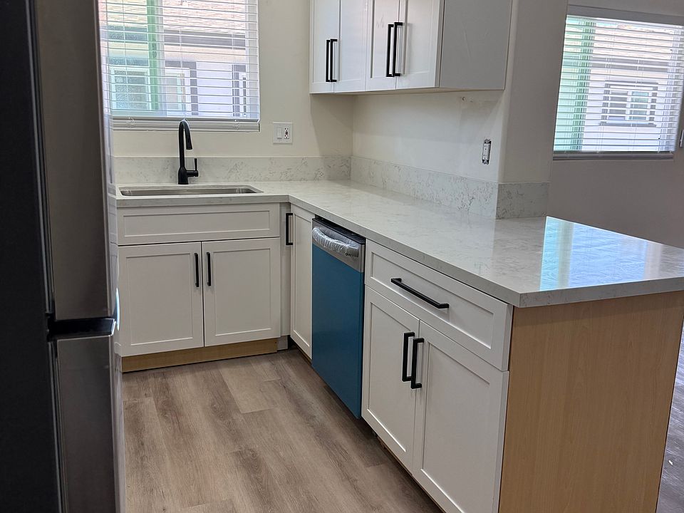 2nd image of 4647 Florida St APT 7