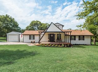 1131 Redbud Ln, Annetta, TX 76008
