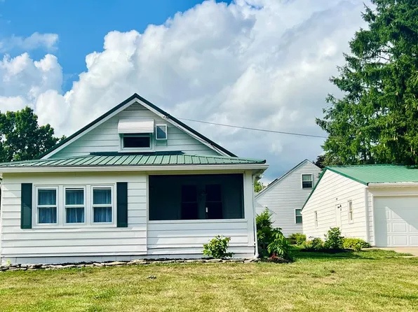 1710 Warren Ave, Ontario, OH 44906