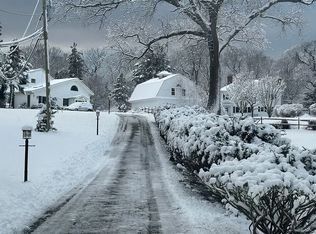 65 Bevin Rd, Northport, NY 11768