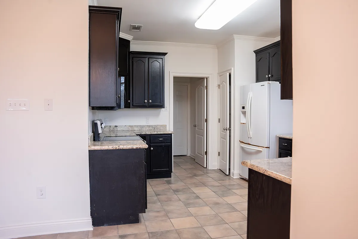 Building Photo - 32769 Faulkner Dr