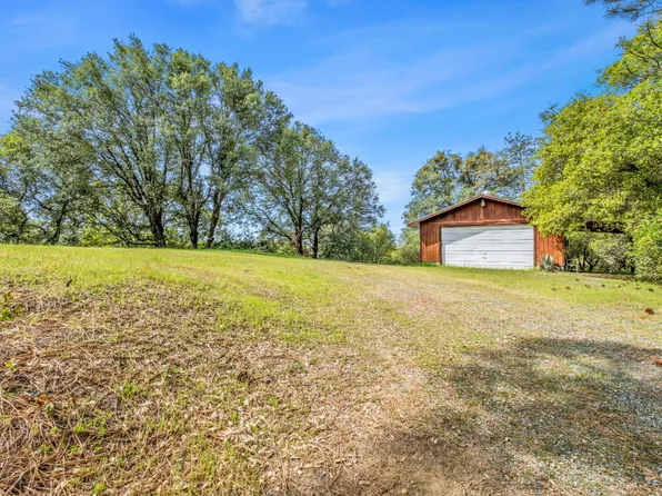 16315 Mount Whitney Dr, Fiddletown, CA 95629