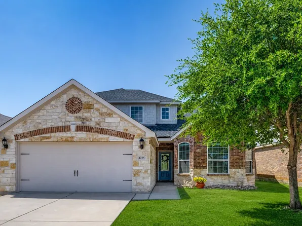 4225 Tower Ln, Crowley, TX 76036