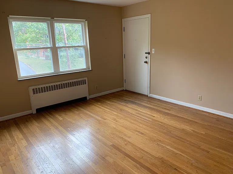 805 Ellison Ave — Photo 5