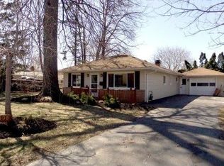 6598 Iroquois Trl, Mentor, OH 44060