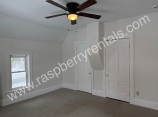 520 1/2 W Elm St #1/2, River Falls, WI 54022