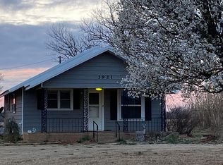 3921 S Washington Ave, Elk City, OK 73644