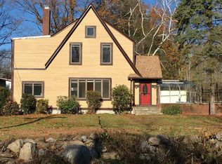 38 Johnson Rd, Bethany, CT 06524